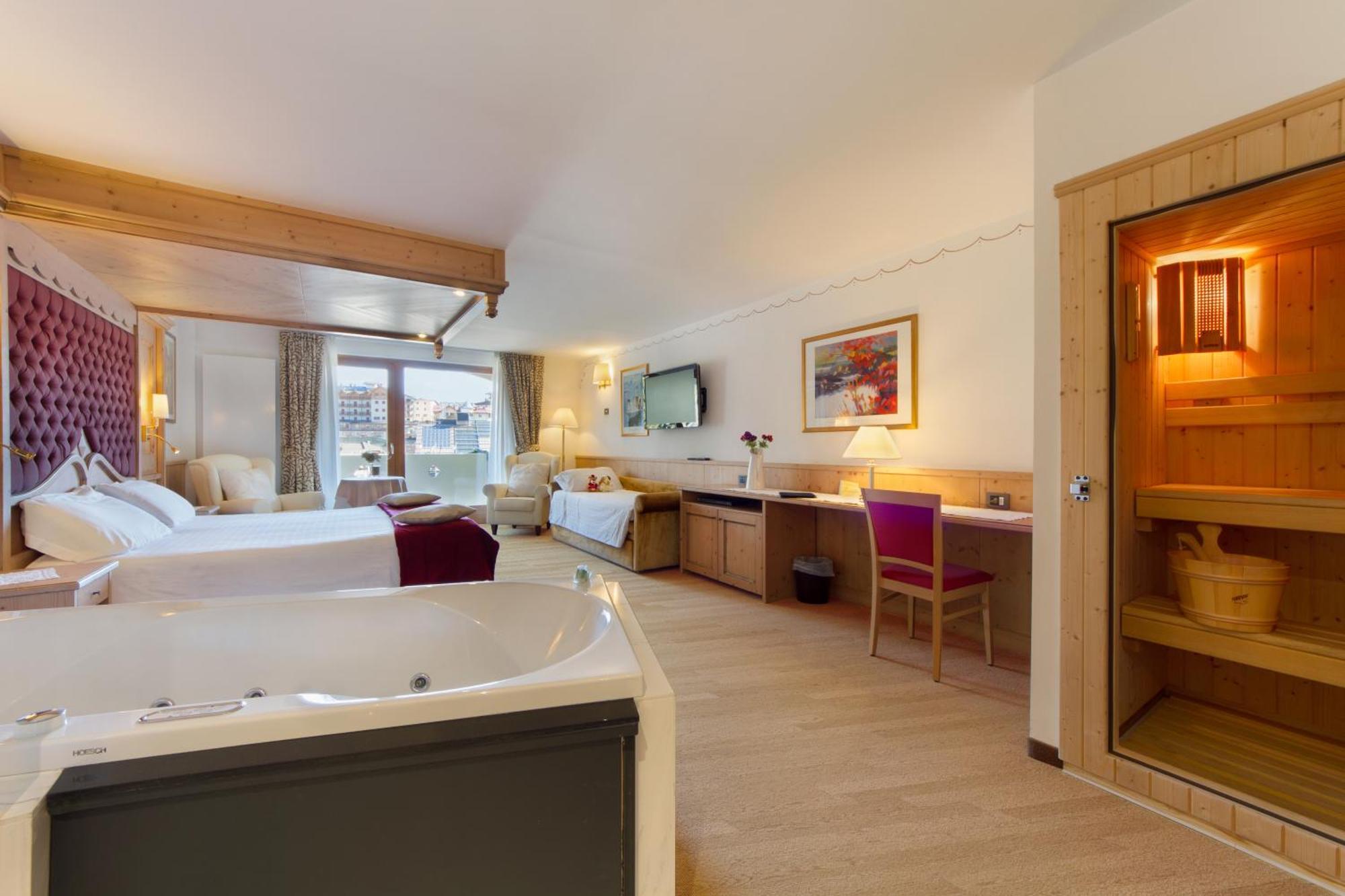 Piz Galin Grand Hotel Family & Wellness アンダロ エクステリア 写真